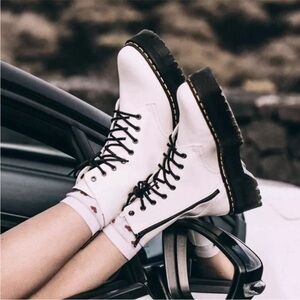 Free People Dr Martens Jadon III Leather Boot White Smooth Leather EU39 Sz 9